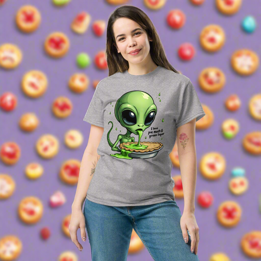 Unisex  Pie and liquor aliens classic tee