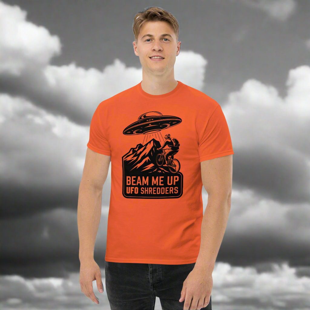 MENS Beam me up UFO shredders classic tee